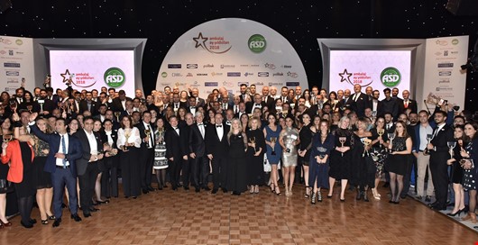 Applications for the World Crescents and Stars for Packaging Starting